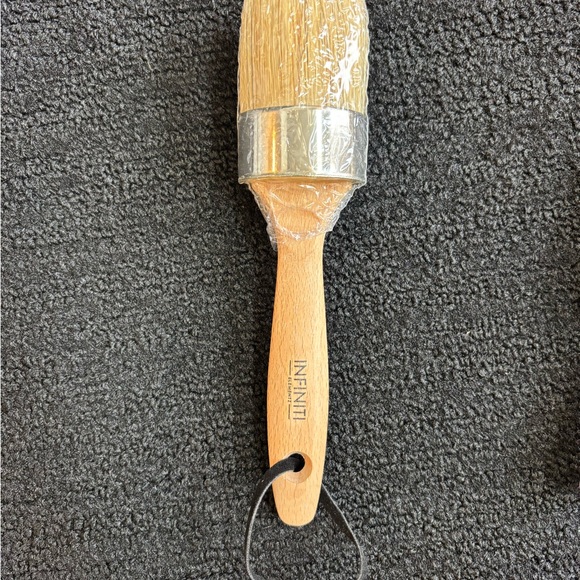 Chalk and Wax Paint Brush Set - Picture 2 of 4